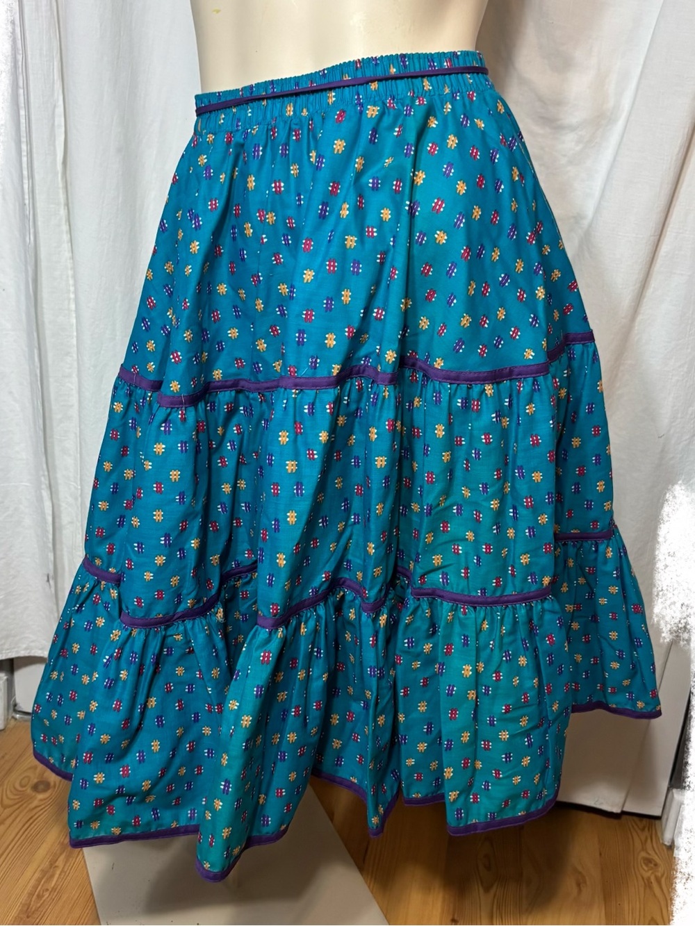Vintage women’s square dance skirt turquoise blue Partners Please extra large XL
